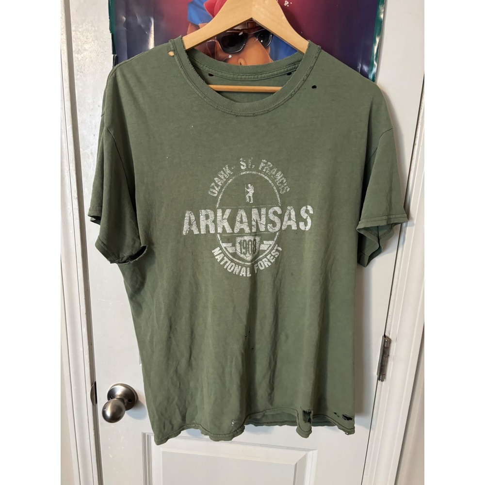 Vintage Ozark St Francis National Forest Arkansas T-Shirt Distressed Green Mens